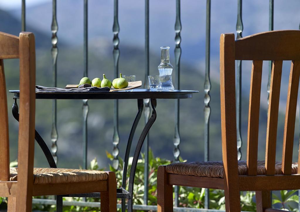 Country Hotel Velani Avdou Ngoại thất bức ảnh