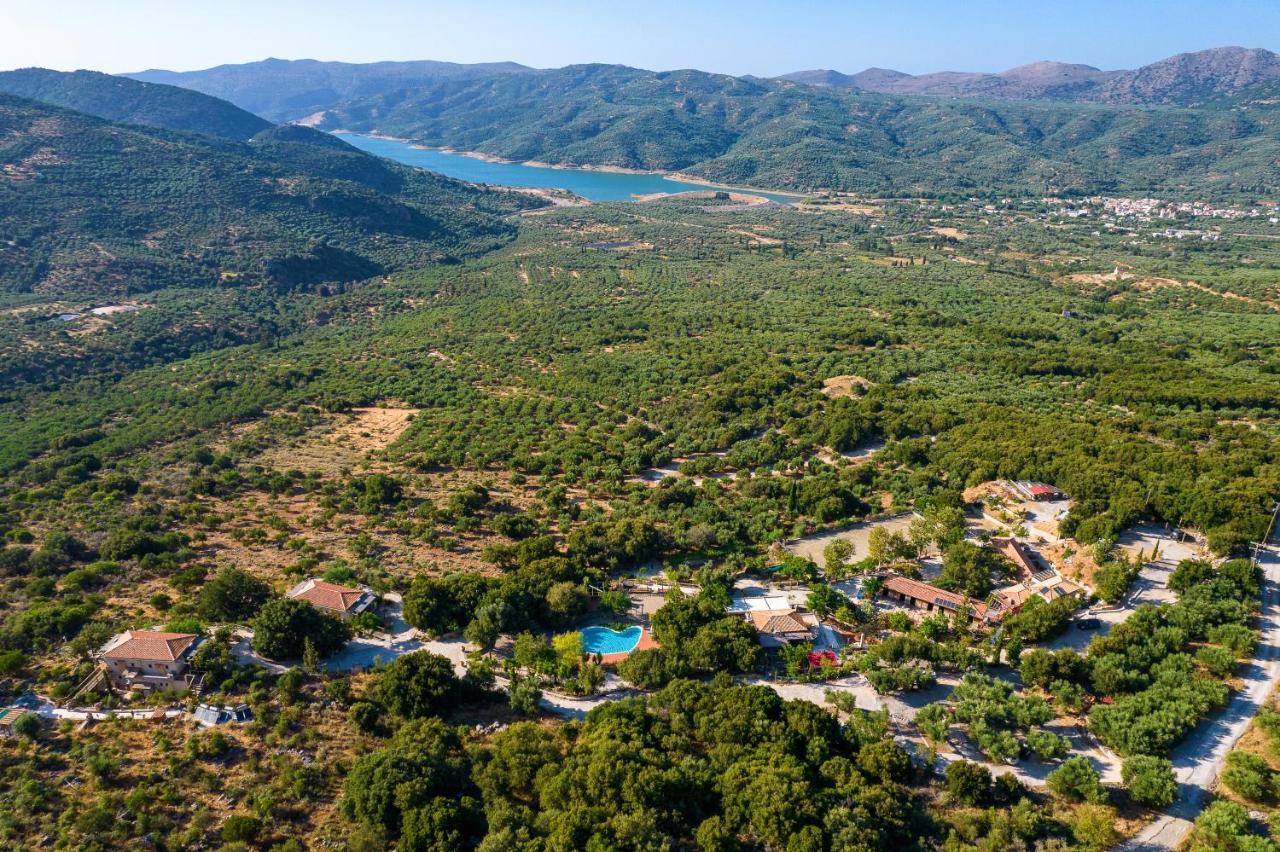 Country Hotel Velani Avdou Ngoại thất bức ảnh