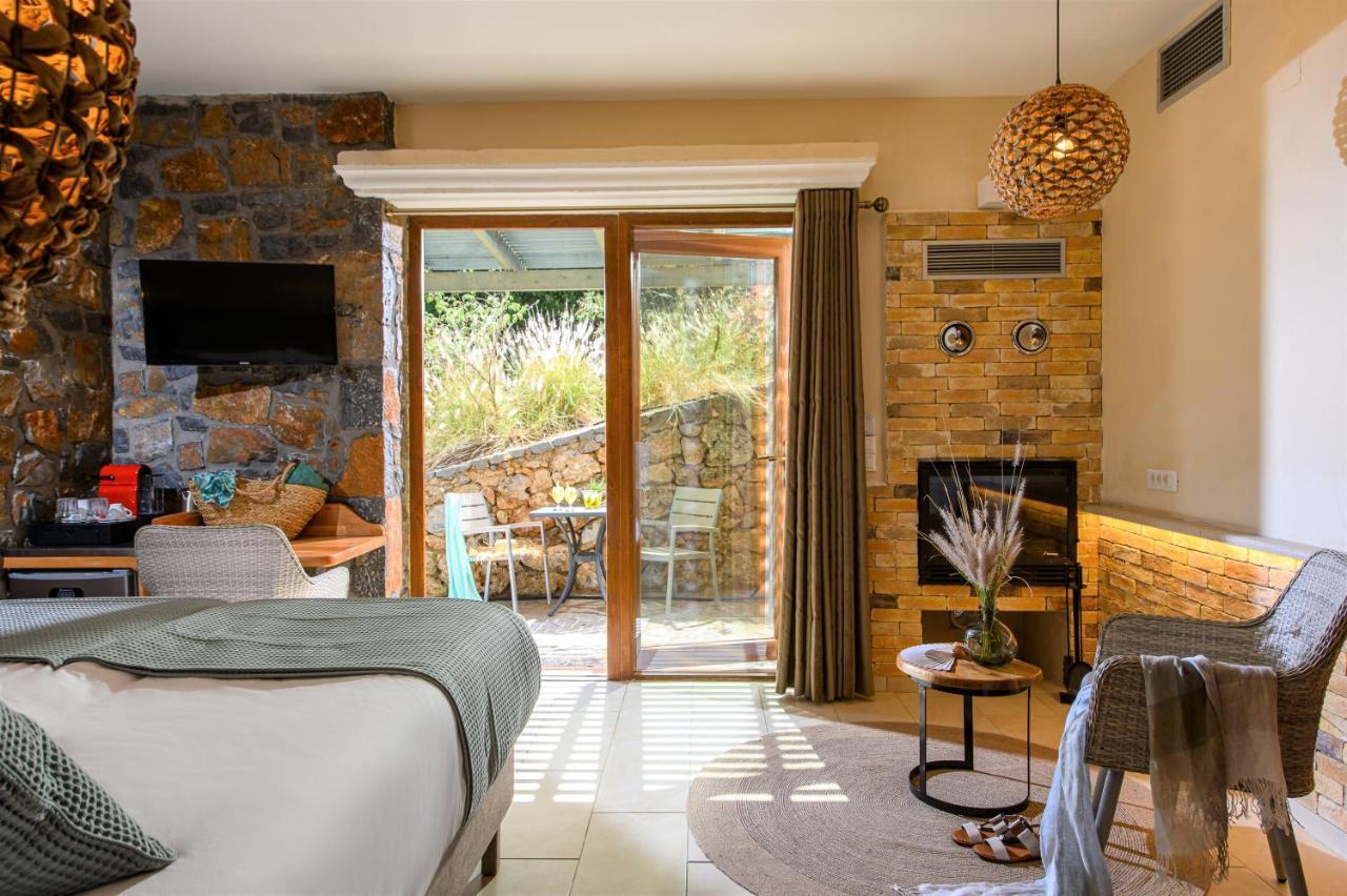 Country Hotel Velani Avdou Ngoại thất bức ảnh